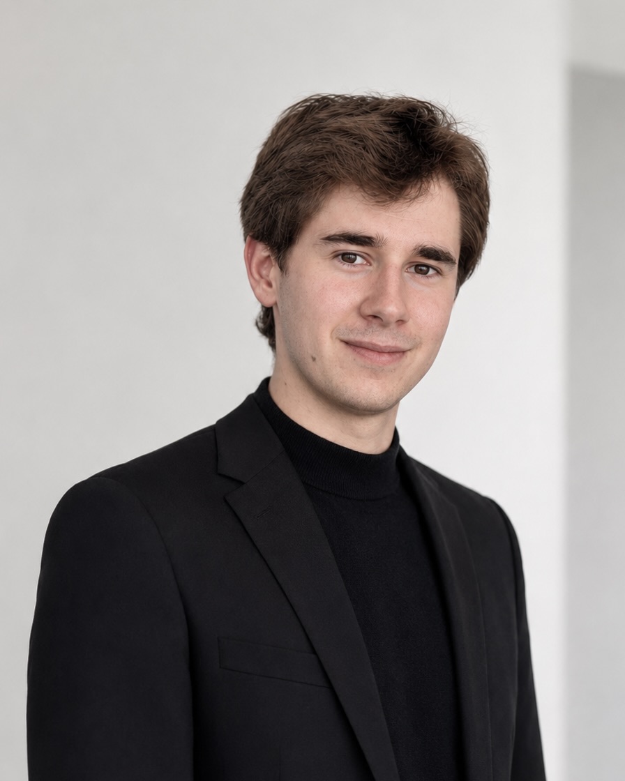 Porträt von Oliver Angermayer, Gründer von ANGERMAYER